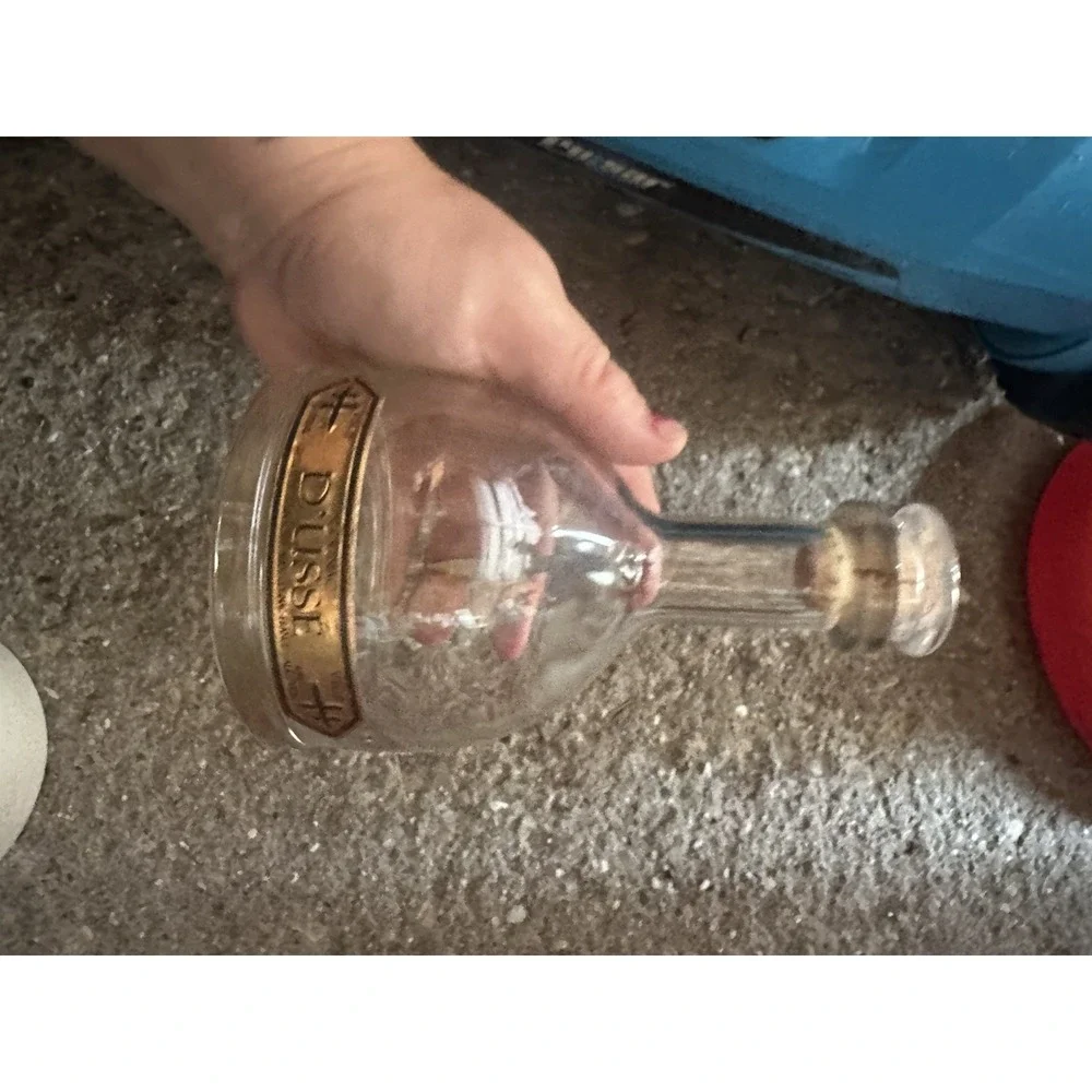 DUSSE empty stylish